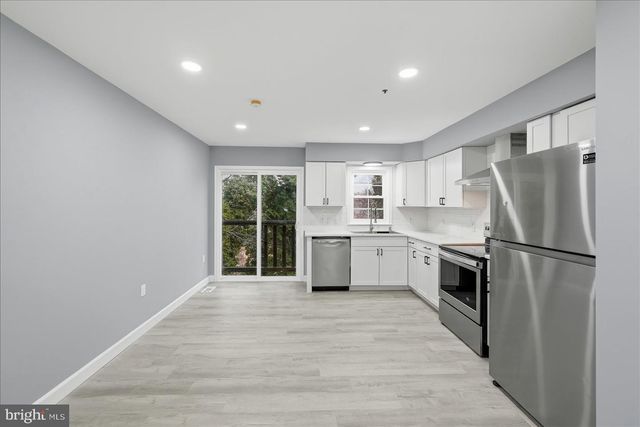 6915 ADEL ST, Capitol Heights, MD 20743