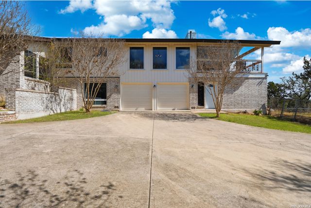 10206 Rafter S, Helotes, TX 78023