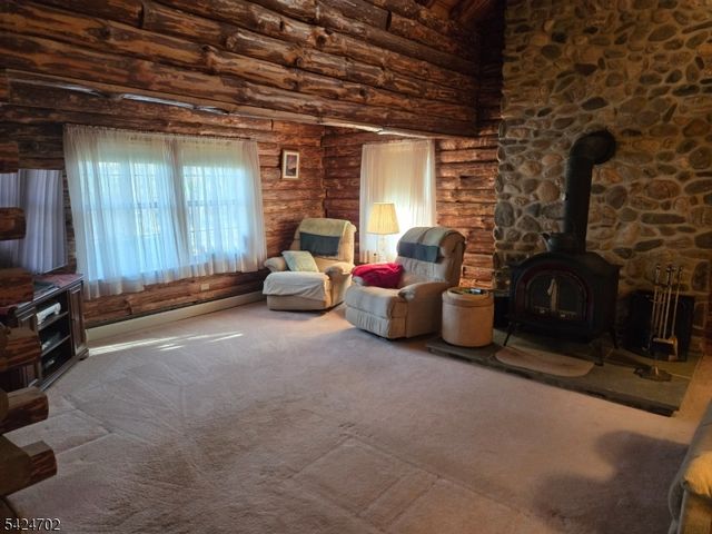 12 Locktown School Rd, Delaware Twp., NJ 08822