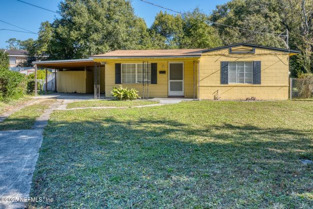 2561 NICHOLAS Circle E, Jacksonville, FL 32207