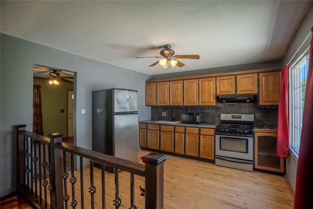 319 W 7th Street, Boone, IA 50036