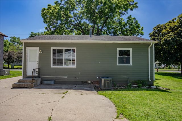 319 W 7th Street, Boone, IA 50036