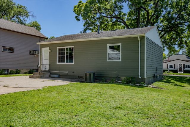 319 W 7th Street, Boone, IA 50036