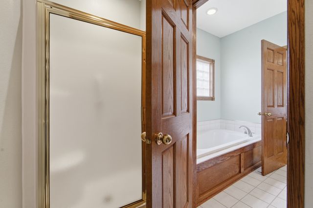 5512 Garrison Court, Johnston, IA 50131