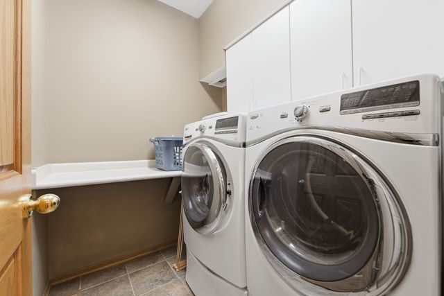 5512 Garrison Court, Johnston, IA 50131
