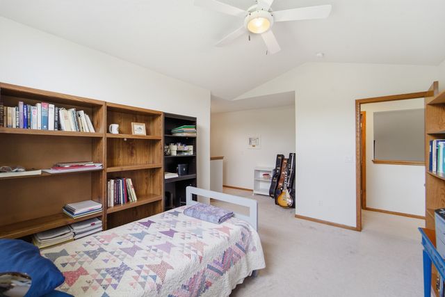 5512 Garrison Court, Johnston, IA 50131