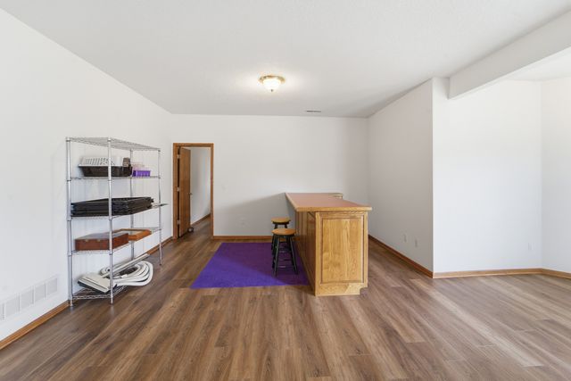 5512 Garrison Court, Johnston, IA 50131