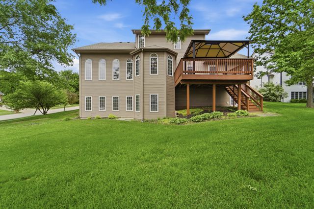 5512 Garrison Court, Johnston, IA 50131