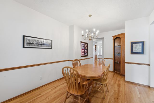 5512 Garrison Court, Johnston, IA 50131