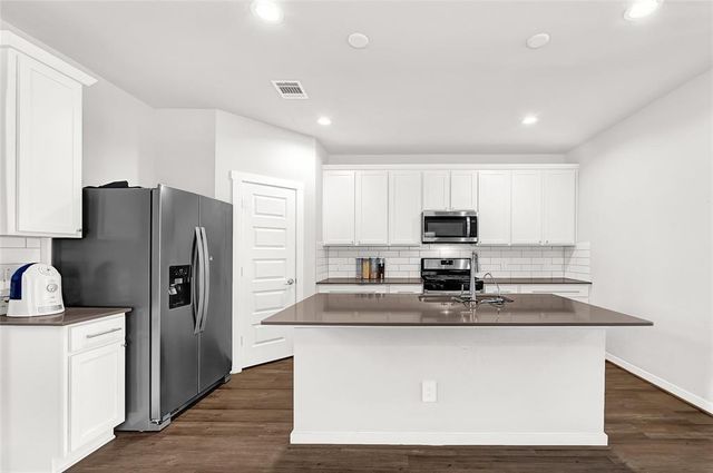 19027 Denstone Cliff Way, Richmond, TX 77407