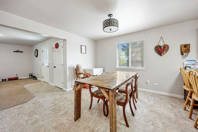 225 Wilson Road, Central Point, OR 97502