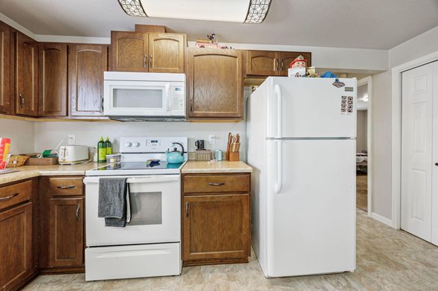 225 Wilson Road, Central Point, OR 97502