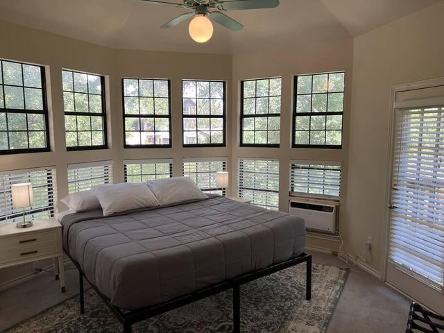 501 Westbrook DR, Austin, TX 78746