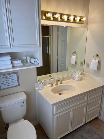 501 Westbrook DR, Austin, TX 78746