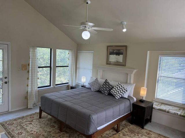 501 Westbrook DR, Austin, TX 78746