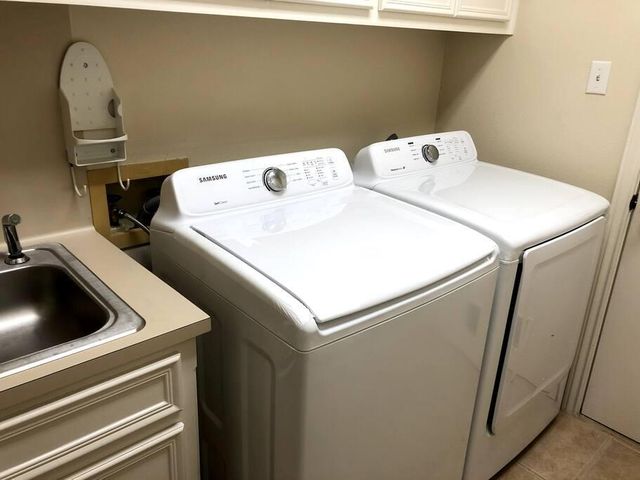 501 Westbrook DR, Austin, TX 78746