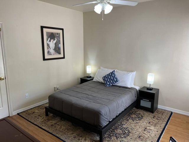 501 Westbrook DR, Austin, TX 78746