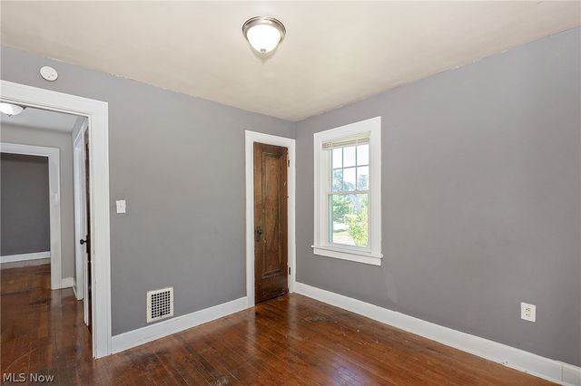 3571 Strathavon Road, Shaker Heights, OH 44120