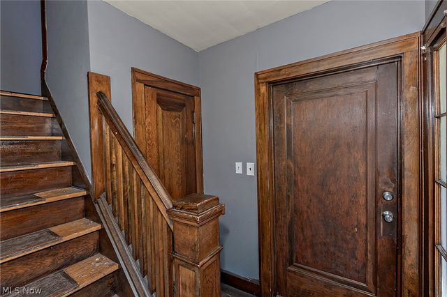 3571 Strathavon Road, Shaker Heights, OH 44120