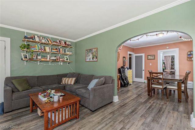 3571 Strathavon Road, Shaker Heights, OH 44120