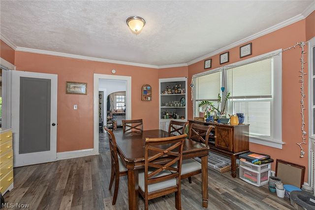 3571 Strathavon Road, Shaker Heights, OH 44120