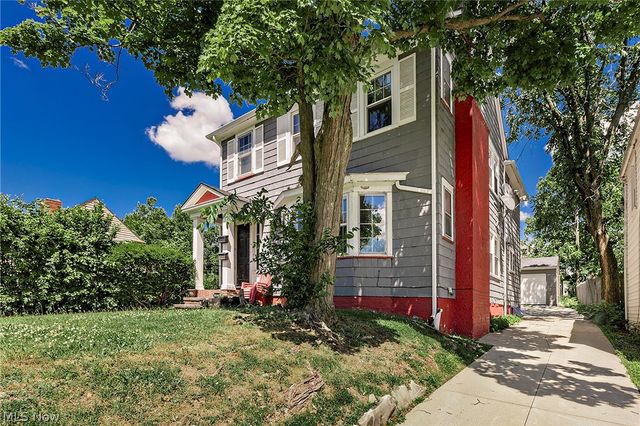 3571 Strathavon Road, Shaker Heights, OH 44120