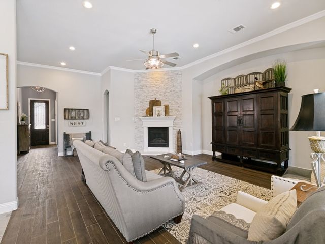 720 Hampshire Drive, Prosper, TX 75078