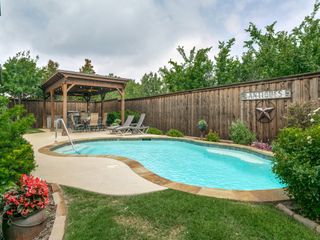720 Hampshire Drive, Prosper, TX 75078