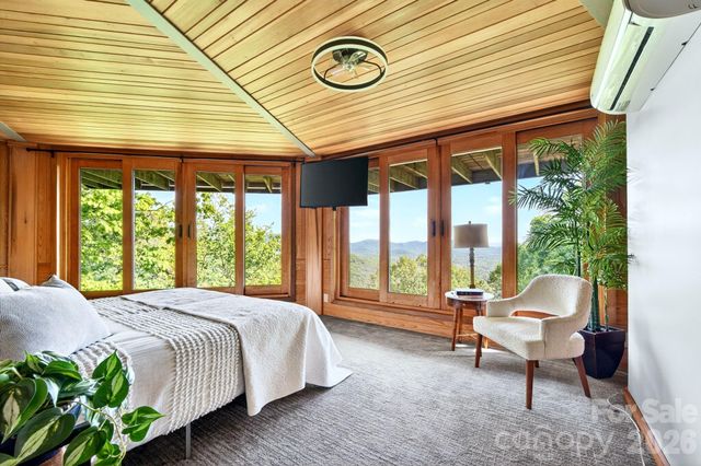 106 Windy Gap Road, Asheville, NC 28804