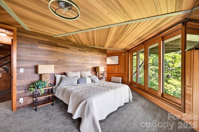 106 Windy Gap Road, Asheville, NC 28804