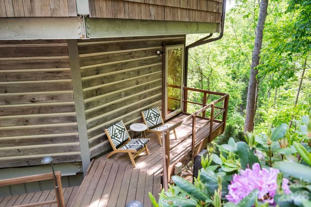 106 Windy Gap Road, Asheville, NC 28804