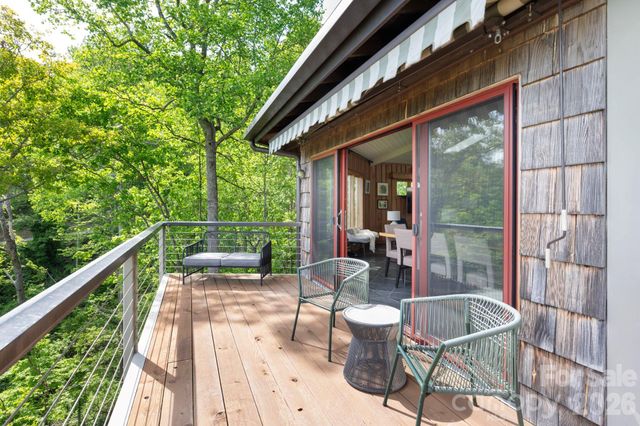 106 Windy Gap Road, Asheville, NC 28804