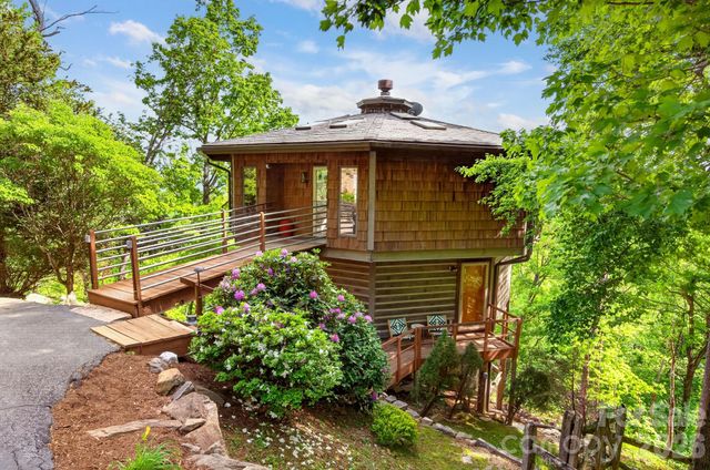 106 Windy Gap Road, Asheville, NC 28804
