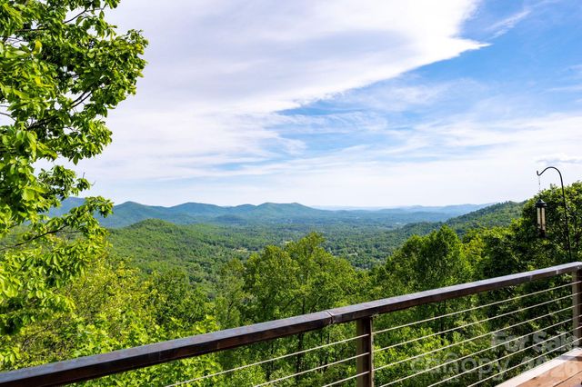 106 Windy Gap Road, Asheville, NC 28804
