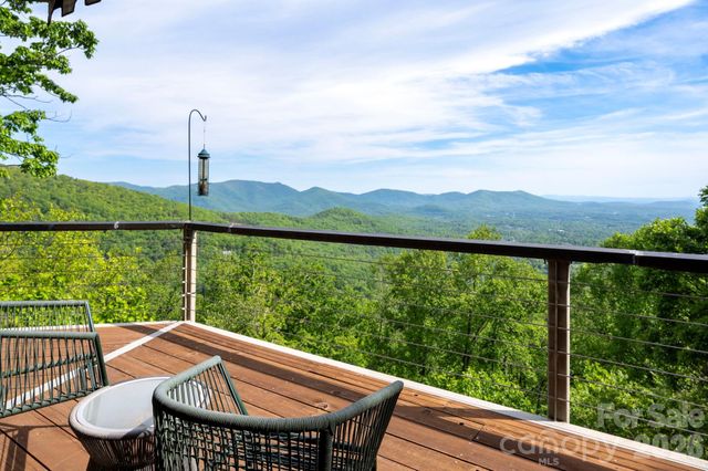 106 Windy Gap Road, Asheville, NC 28804