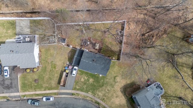 42 Sefton Circle, Piscataway, NJ 08854