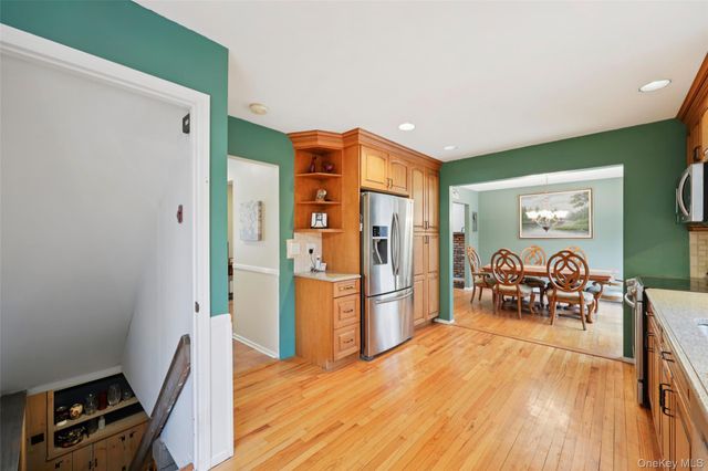 118 Norton Drive, East Northport, NY 11731