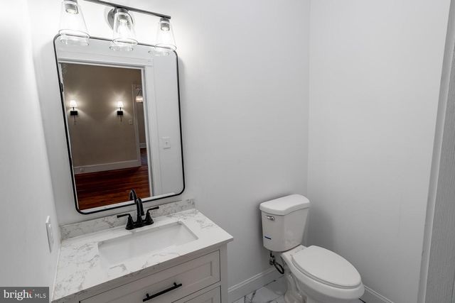 19 E CEDAR AVE, Merchantville, NJ 08109