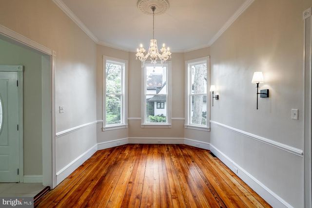 19 E CEDAR AVE, Merchantville, NJ 08109