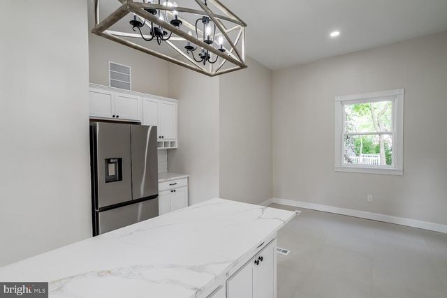 19 E CEDAR AVE, Merchantville, NJ 08109