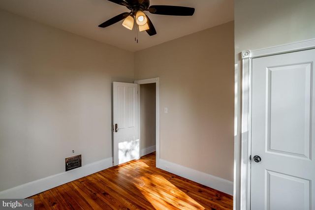 19 E CEDAR AVE, Merchantville, NJ 08109