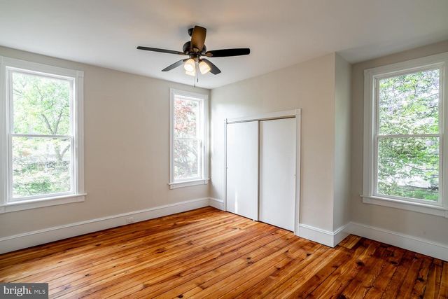 19 E CEDAR AVE, Merchantville, NJ 08109