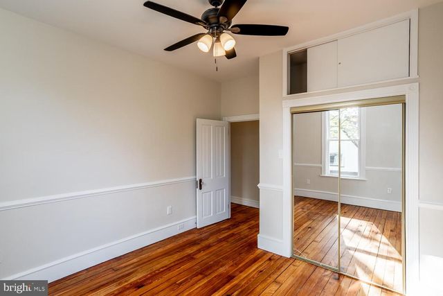 19 E CEDAR AVE, Merchantville, NJ 08109