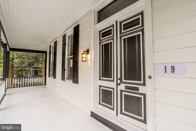 19 E CEDAR AVE, Merchantville, NJ 08109