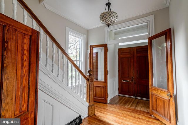 19 E CEDAR AVE, Merchantville, NJ 08109