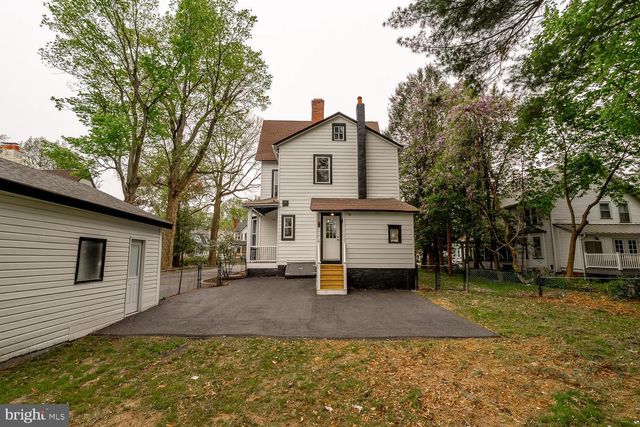 19 E CEDAR AVE, Merchantville, NJ 08109