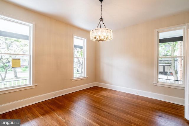 19 E CEDAR AVE, Merchantville, NJ 08109