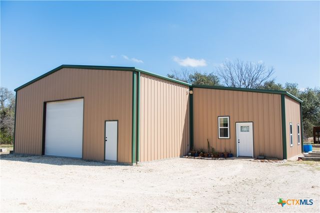 104 Winding River Road, Kempner, TX 76539