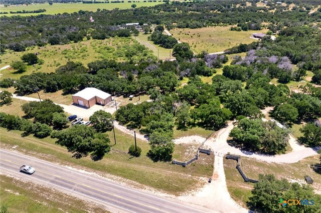 104 Winding River Road, Kempner, TX 76539