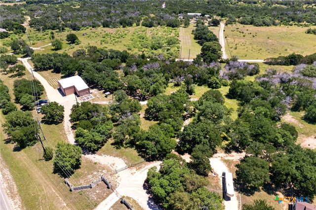 104 Winding River Road, Kempner, TX 76539